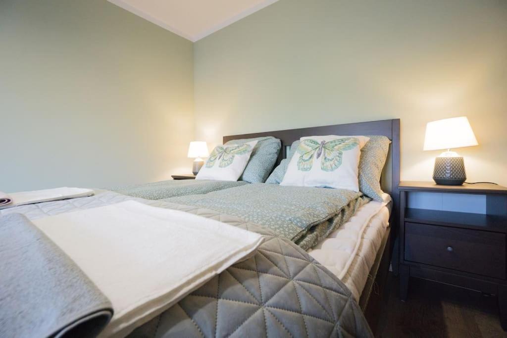 Uroczy Apartament Wita Stwosza Most Клодзко Экстерьер фото