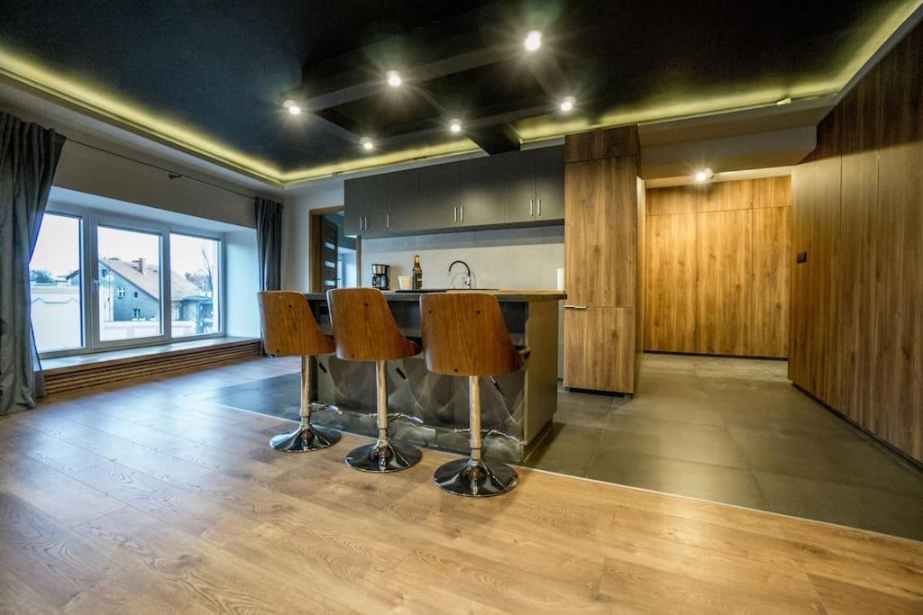 Uroczy Apartament Wita Stwosza Most Клодзко Экстерьер фото